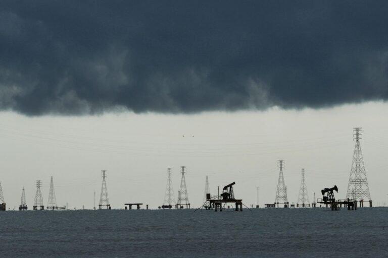 Acordo histórico de petróleo entre Venezuela e EUA gera preocupações ambientais