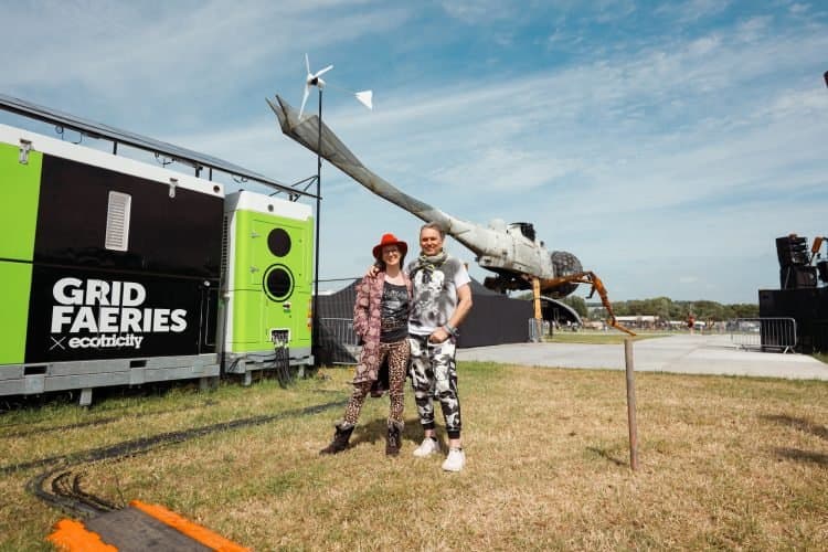 Grandes Espaços Musicais do Reino Unido Agora Usam Energia Renovável