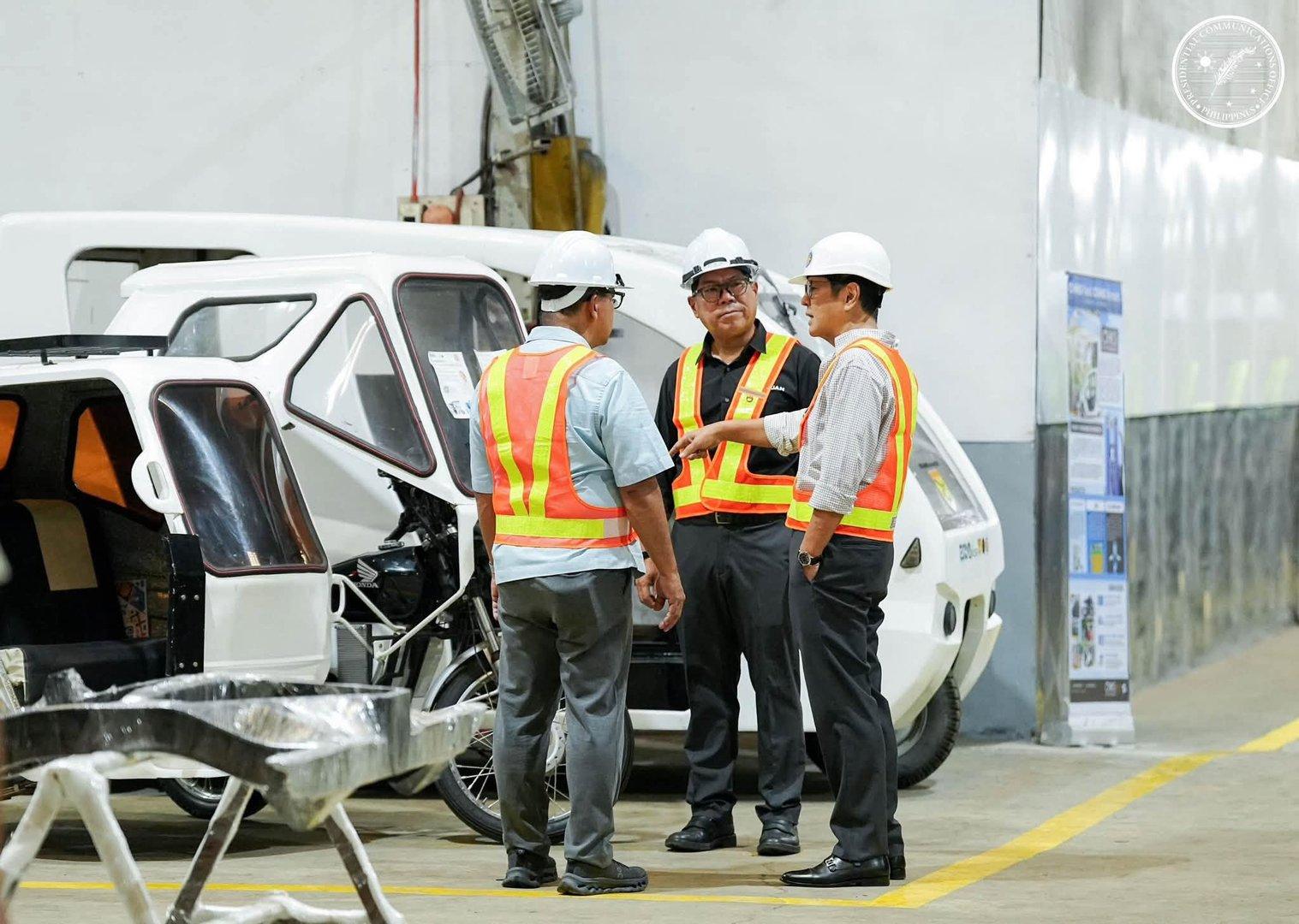 Produção Local de Triciclos e Jeepneys Elétricos é Prioridade nas Filipinas