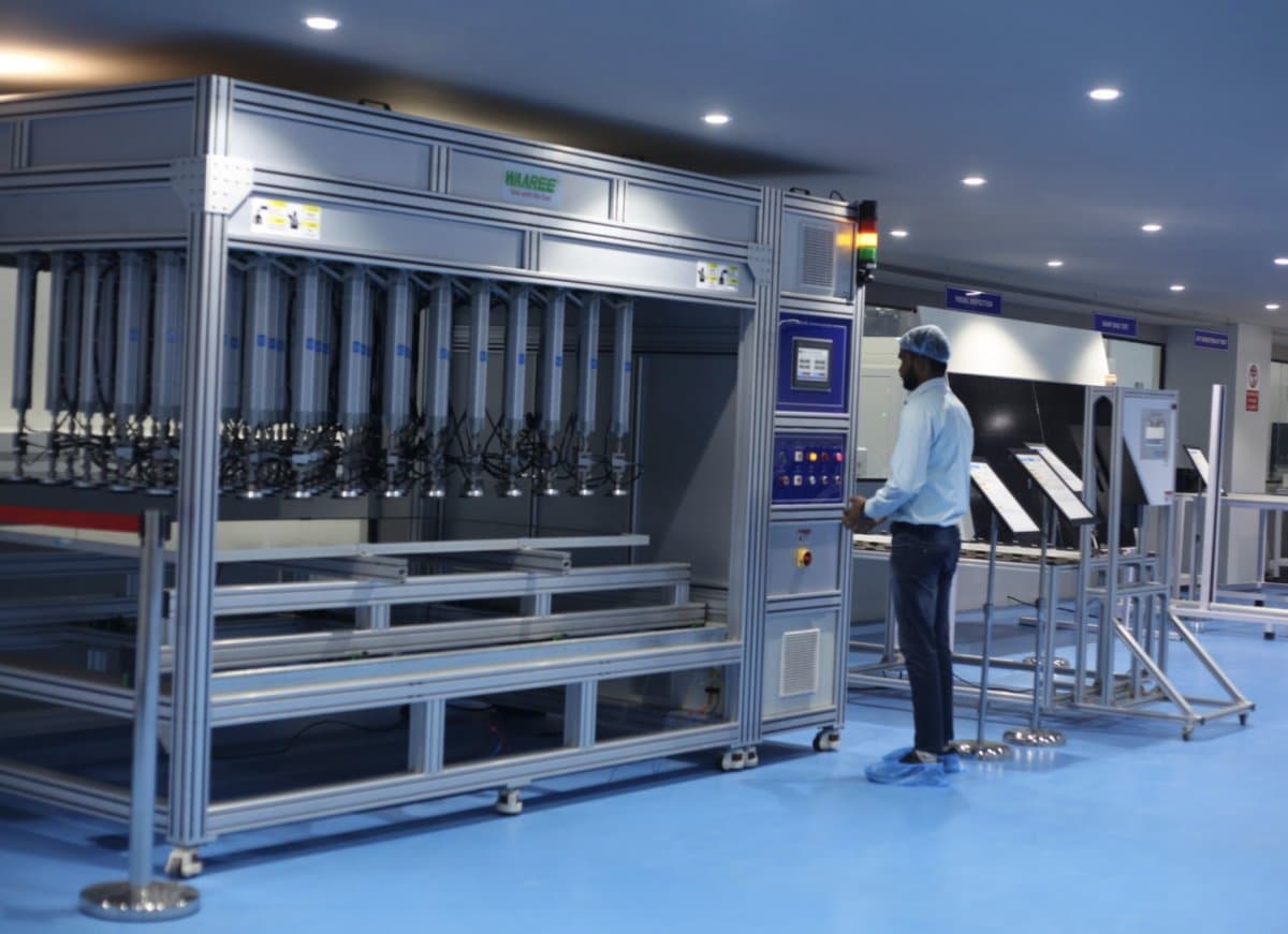 Waaree Energies Expande Capacidade de Módulos Solares para 22,3 GW